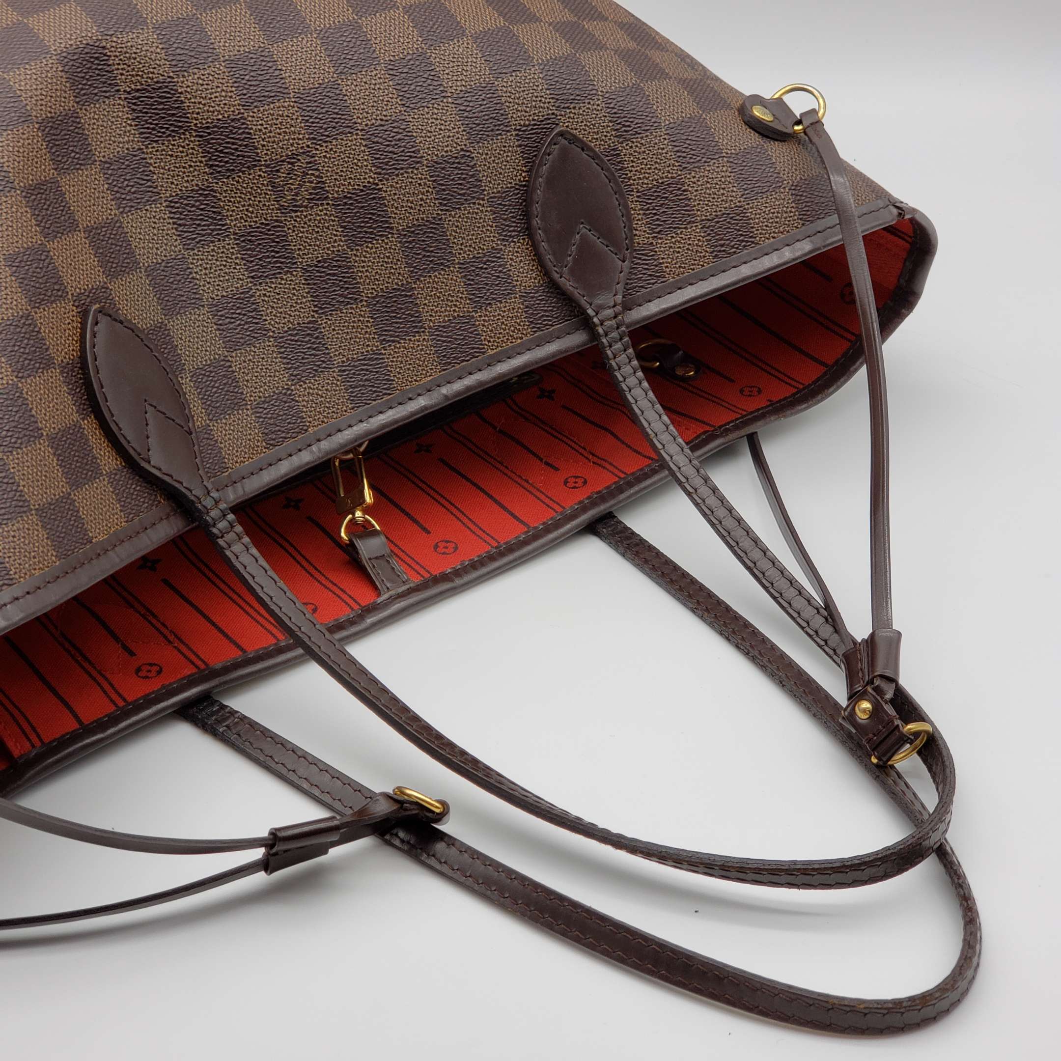 Louis Vuitton Neverfull MM Browns Damier Tote Bag