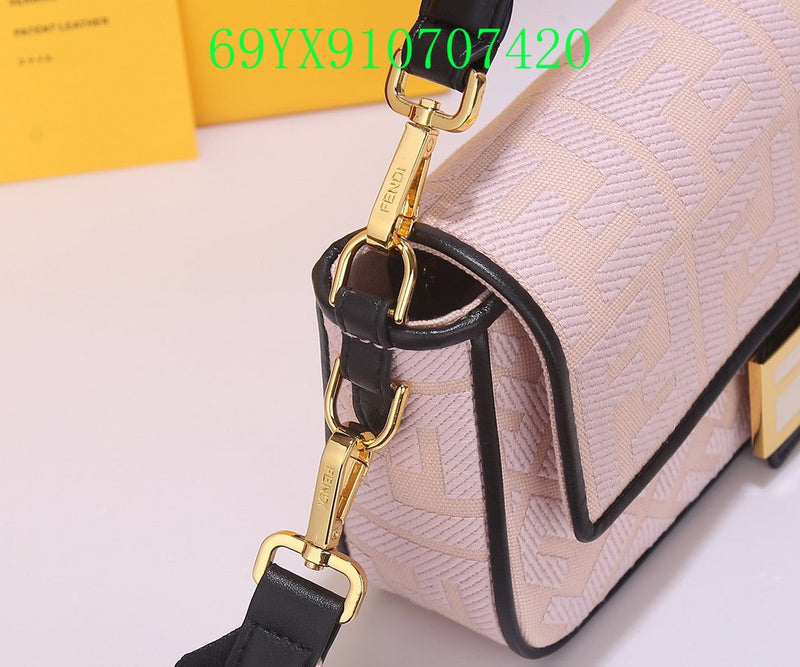 GC - Shoulder - 2583