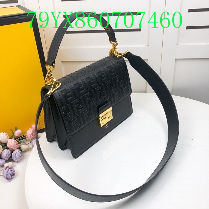 GC - Shoulder - 2581