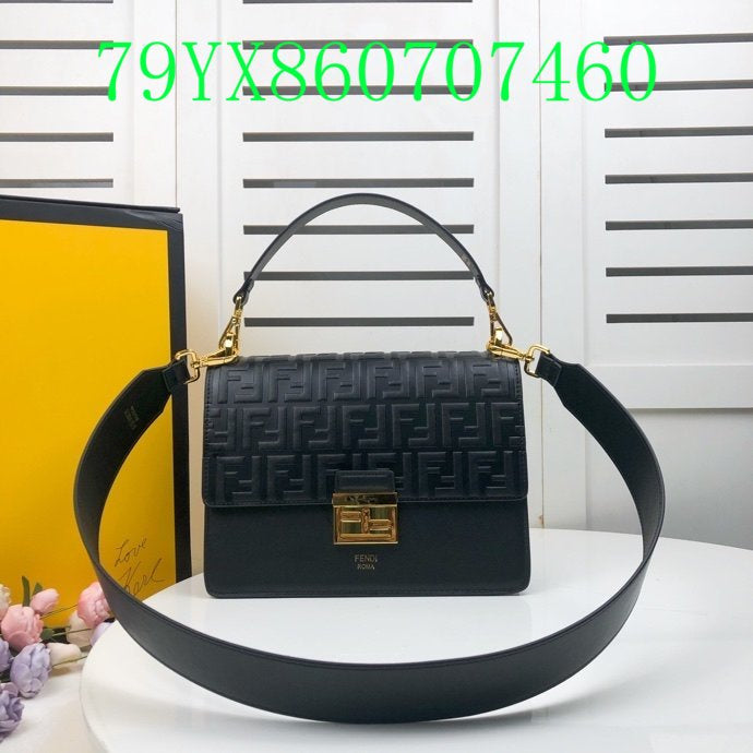 GC - Shoulder - 2581