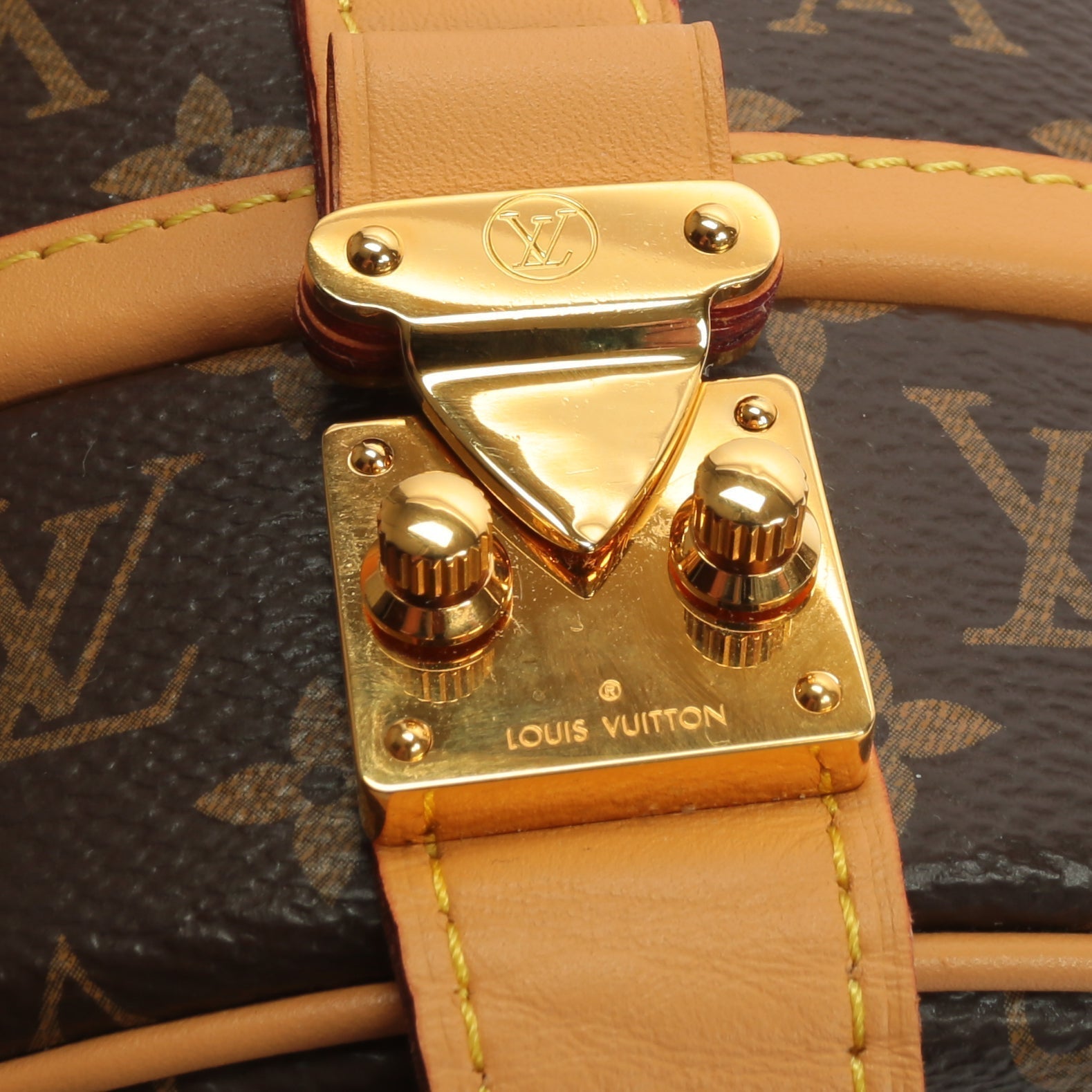 LOUIS VUITTON Petite Boite Chapeau Monogram