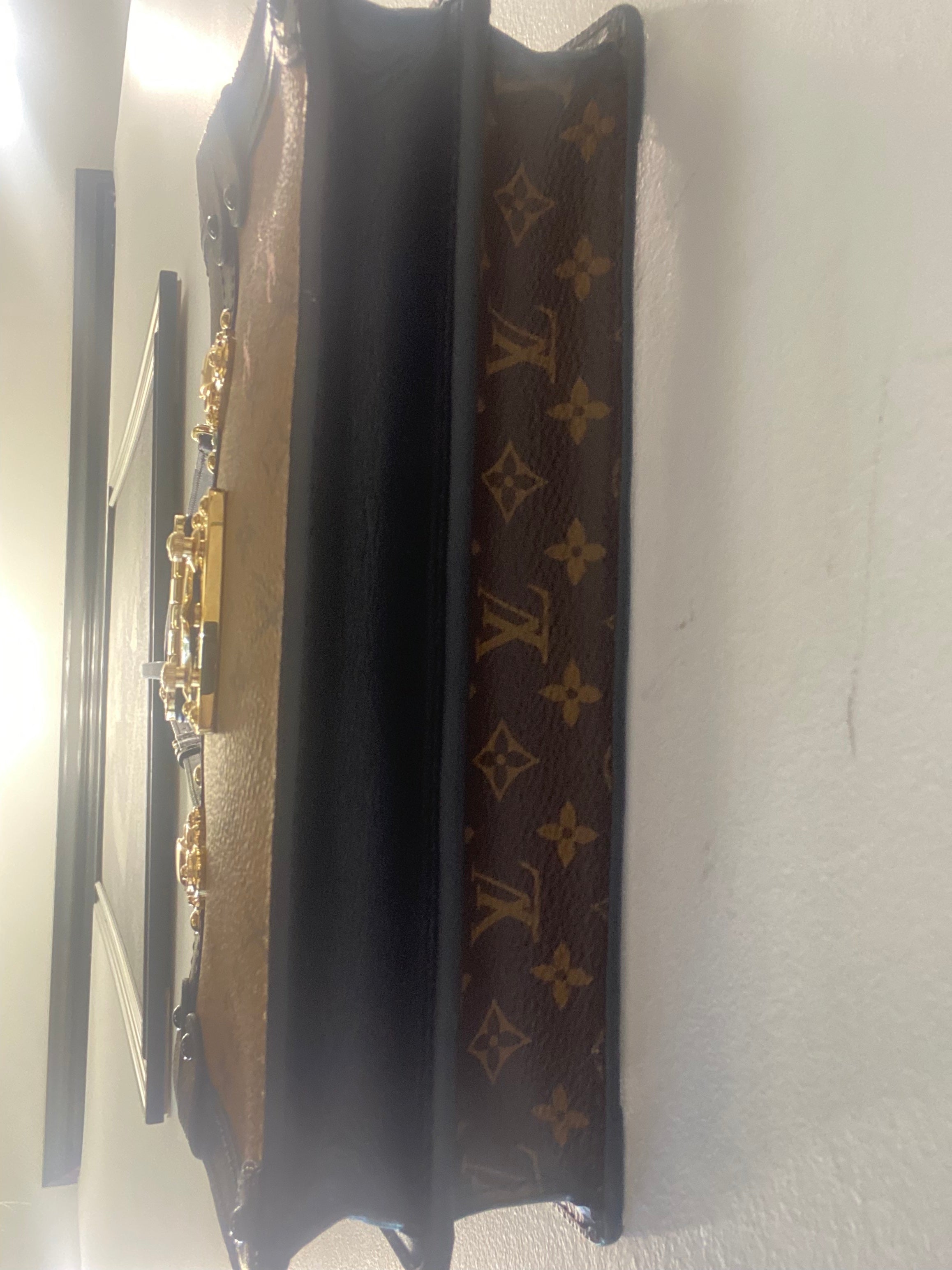 LOUIS VUITTON REVERSE MONOGRAM TRUNK CLUTCH BAG