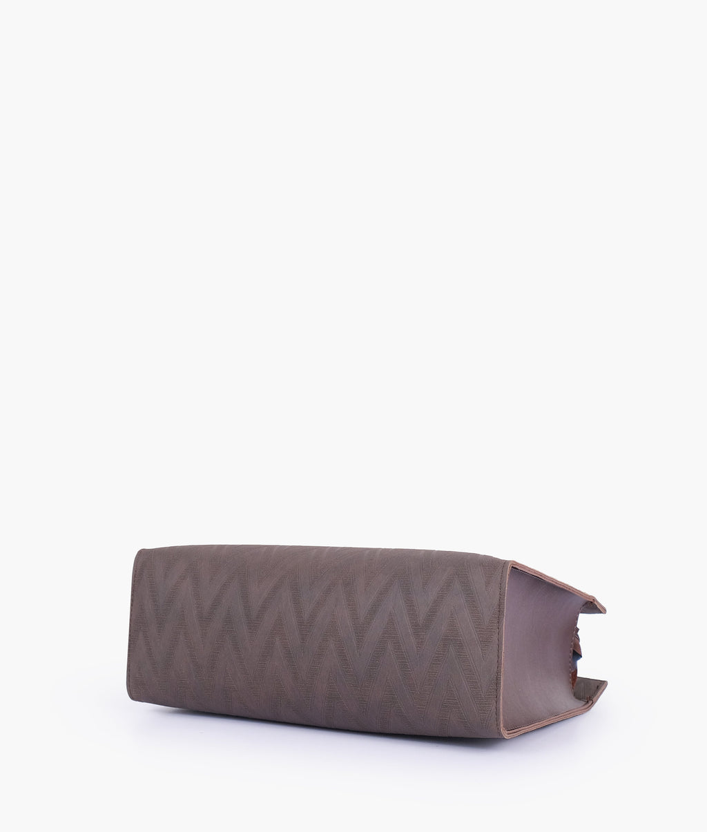 Dark brown zig-zag pattern tote
