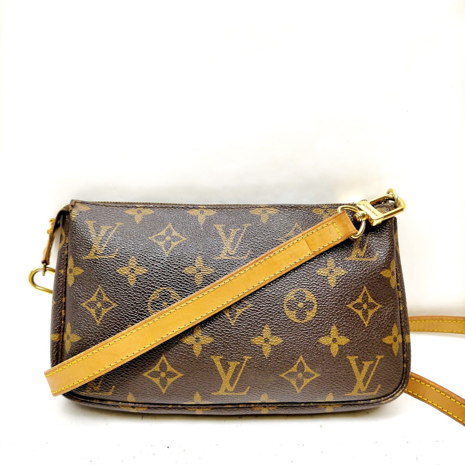 Louis Vuitton Pochette Accessoires Monogram Hand Bag
