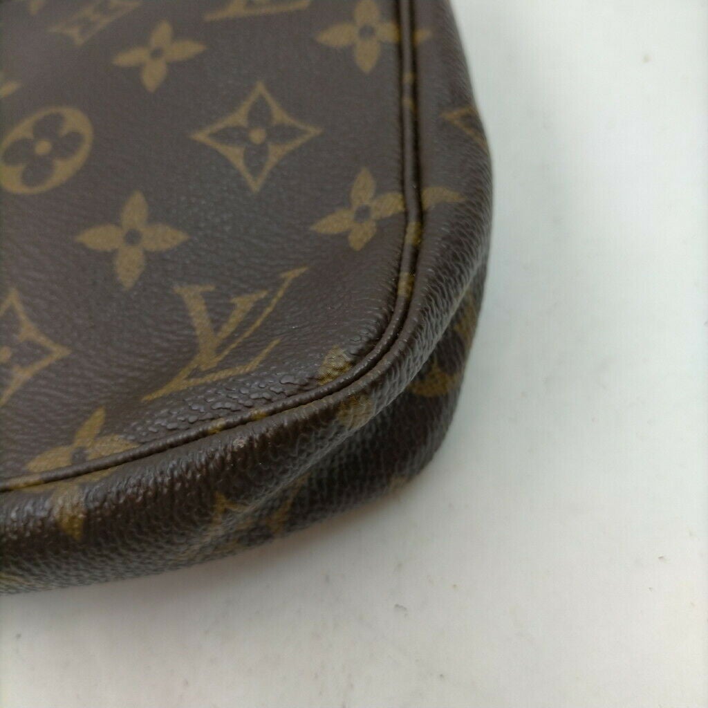 Louis Vuitton Pochette Browns Monogram Shoulder Bag