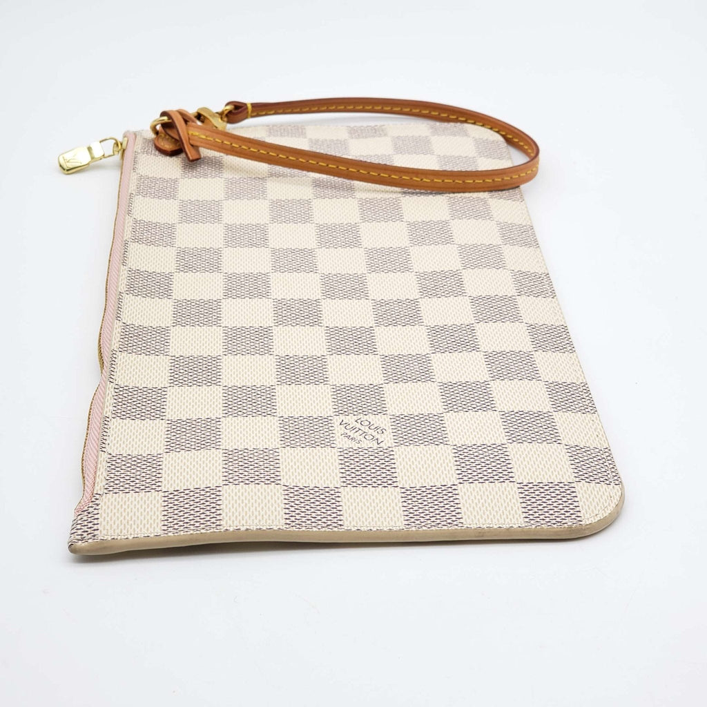 Louis Vuitton Pouch /Wristlet / Clutch Bag