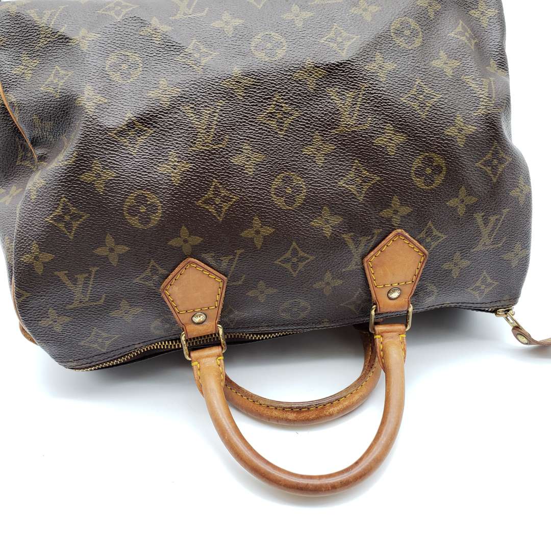 Louis Vuitton Speedy 30 Monogram HandBag